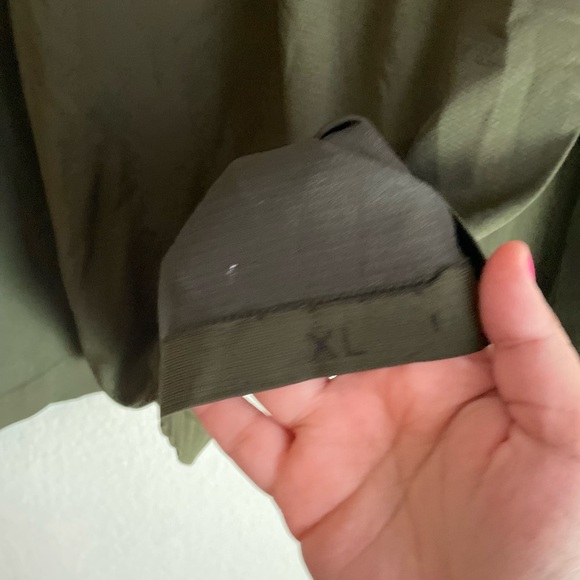 Lululemon Metal Vent Tech Long Sleeve Dark Olive size XL - Picture 8 of 9